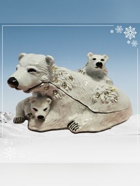 Polar Bear With Cubs Trinket Box